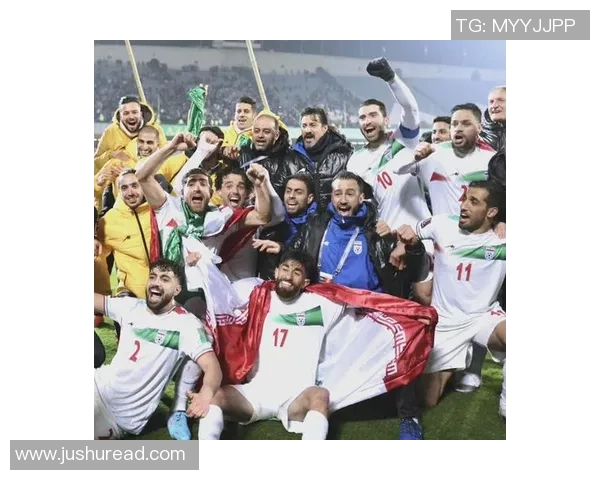 三大热门足球明星的崛起与影响力分析及未来发展趋势探讨